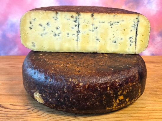 Royal Blue, handgemacht h�hlengereifter Blauschimmelk�se